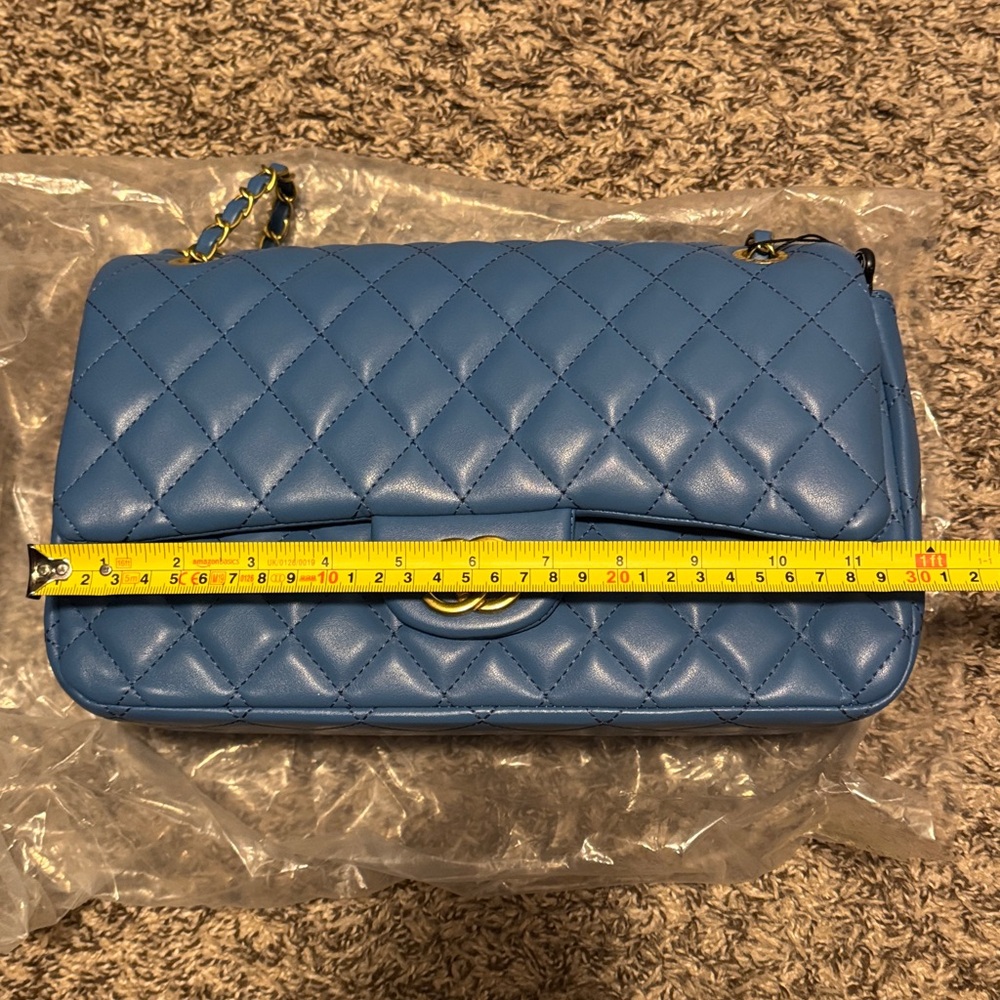 Large Blue Quilted Women's Bag - Picture 5 of 6